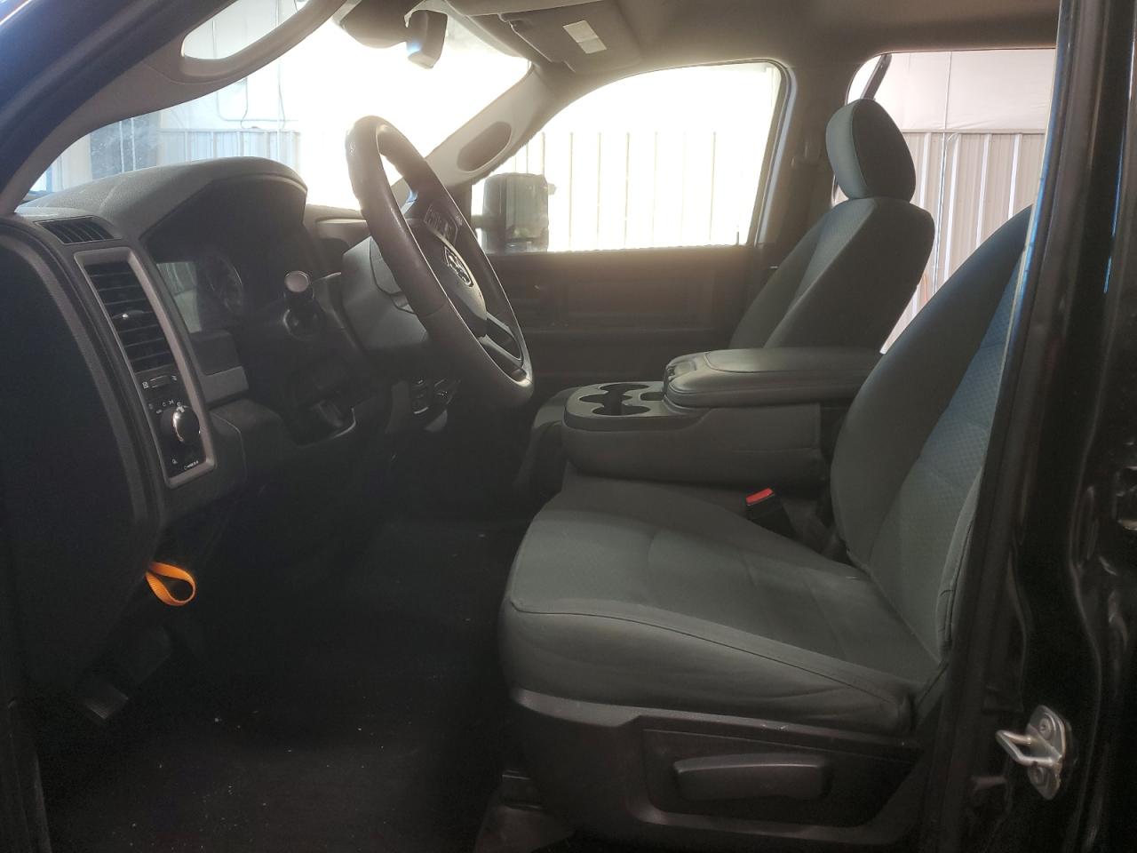 2018 RAM 1500 - Image 7