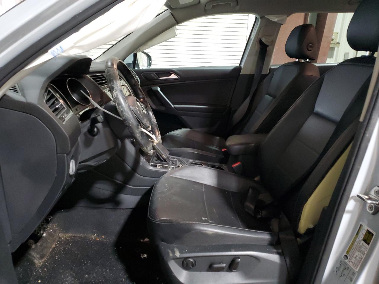 2018 Volkswagen Tiguan - Image 7