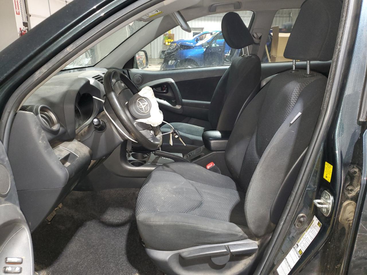 2010 Toyota RAV 4 - Image 7