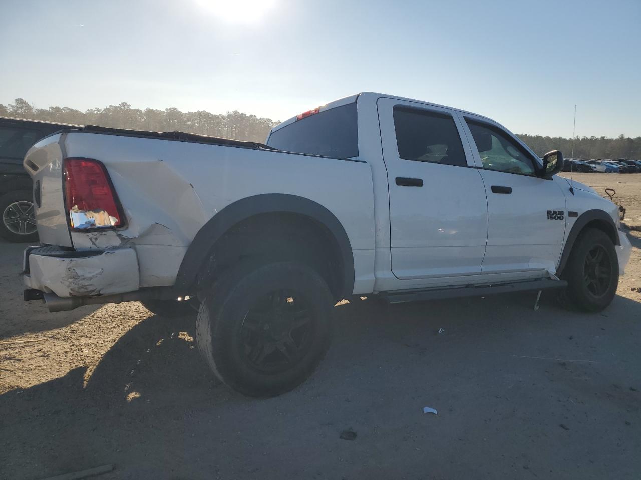 2017 RAM 1500 - Image 3