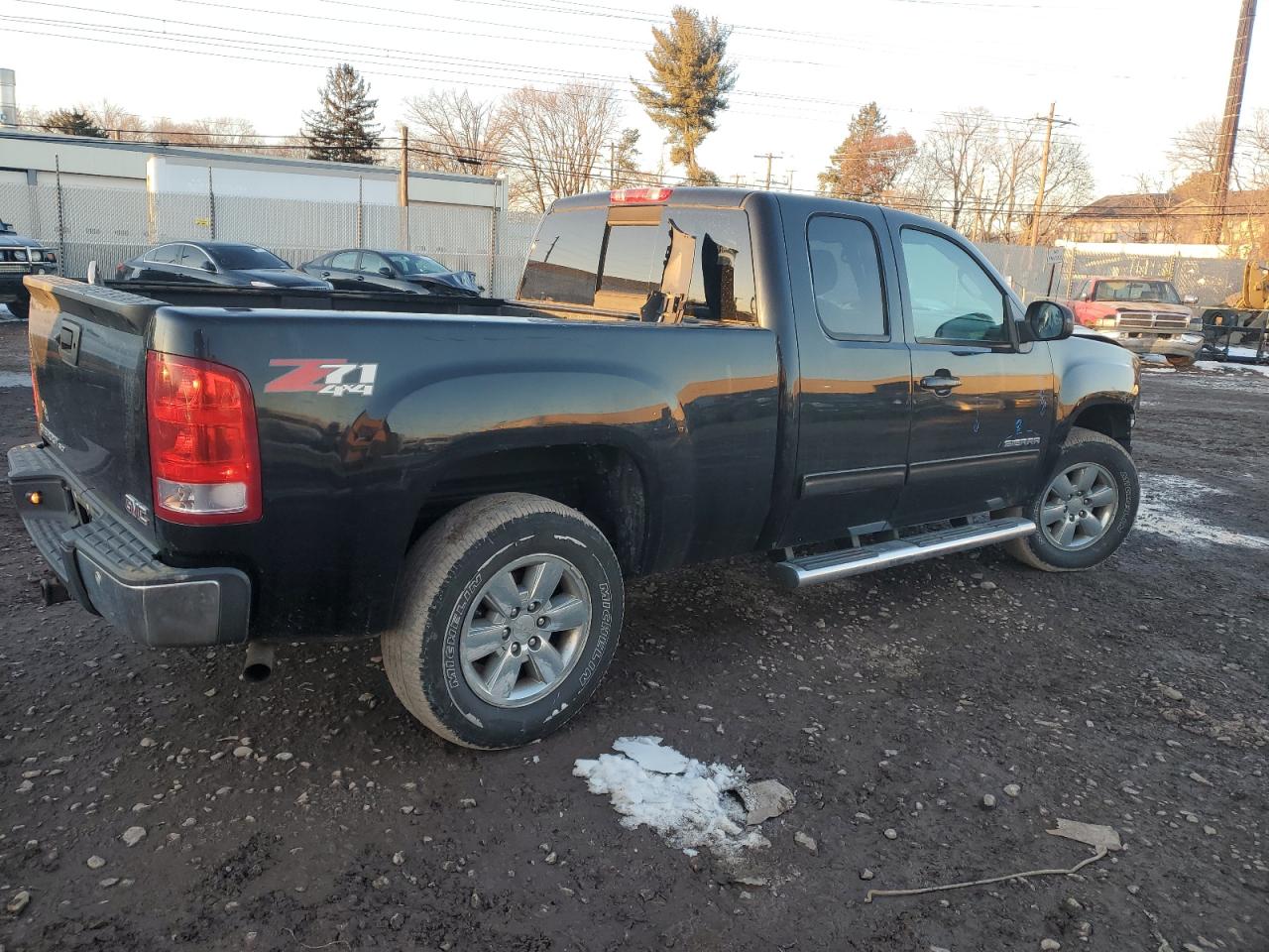 2013 GMC Sierra - Image 3