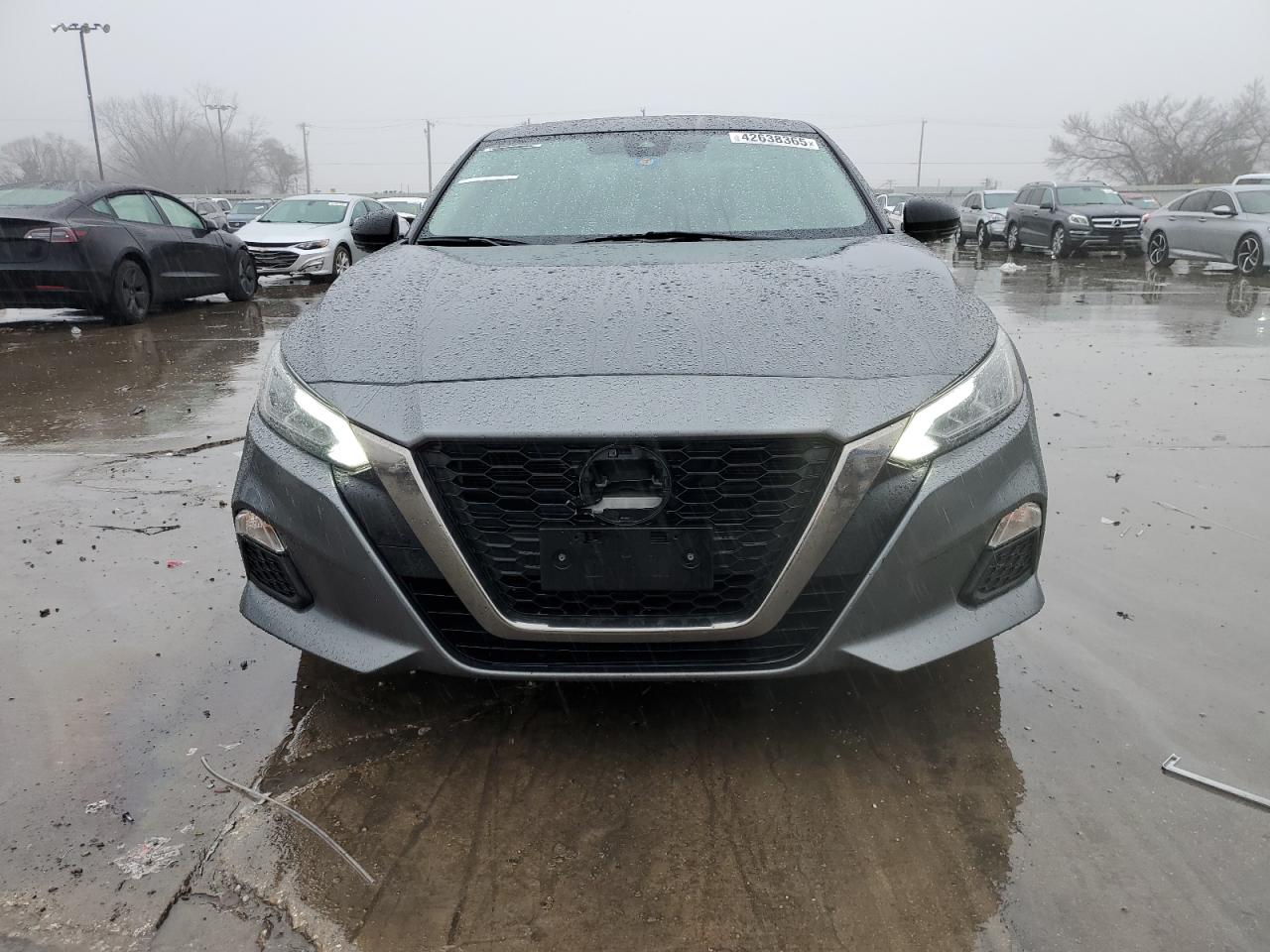 2021 Nissan Altima - Image 5