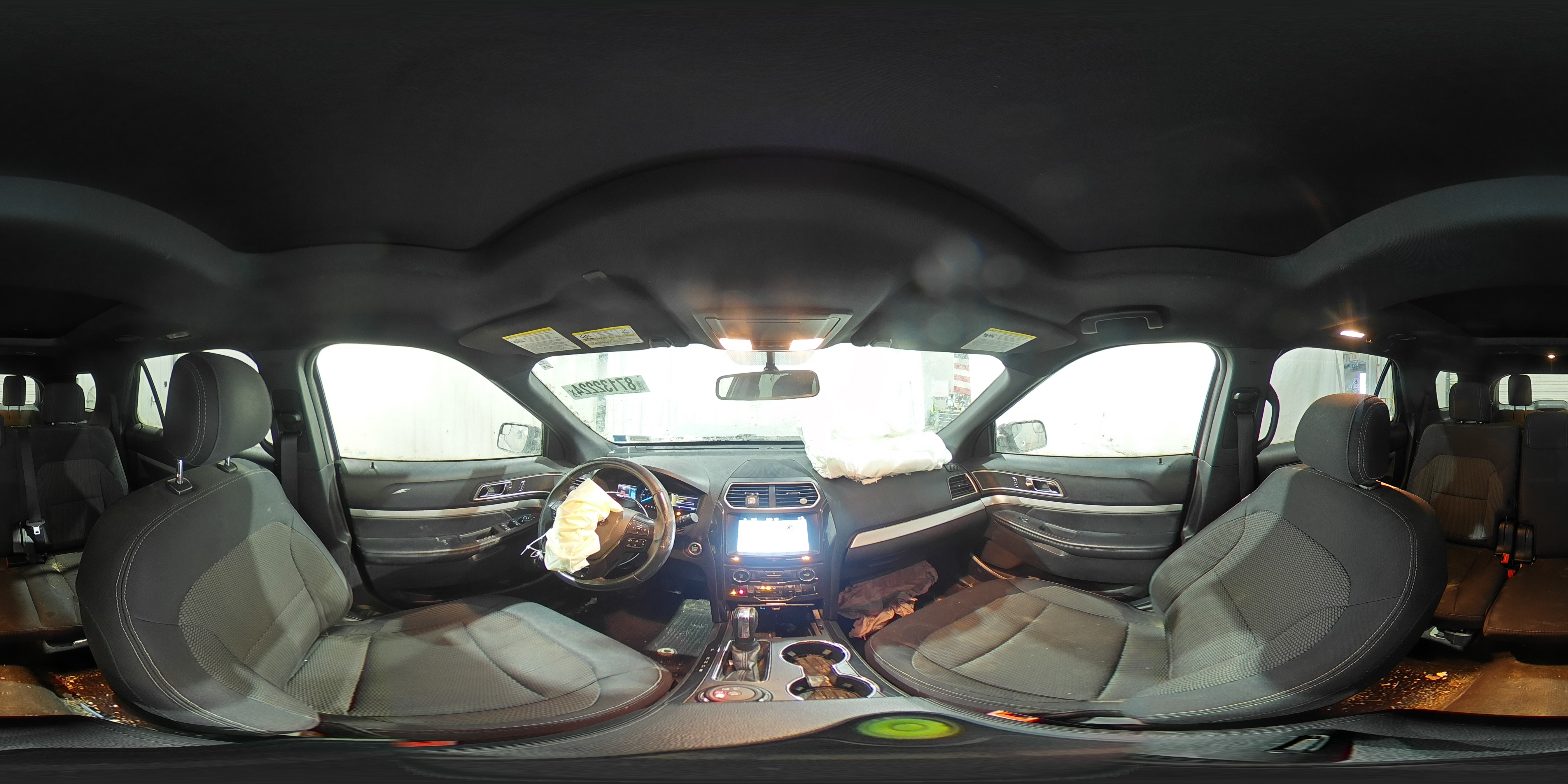 2017 Ford Explorer - Image 13