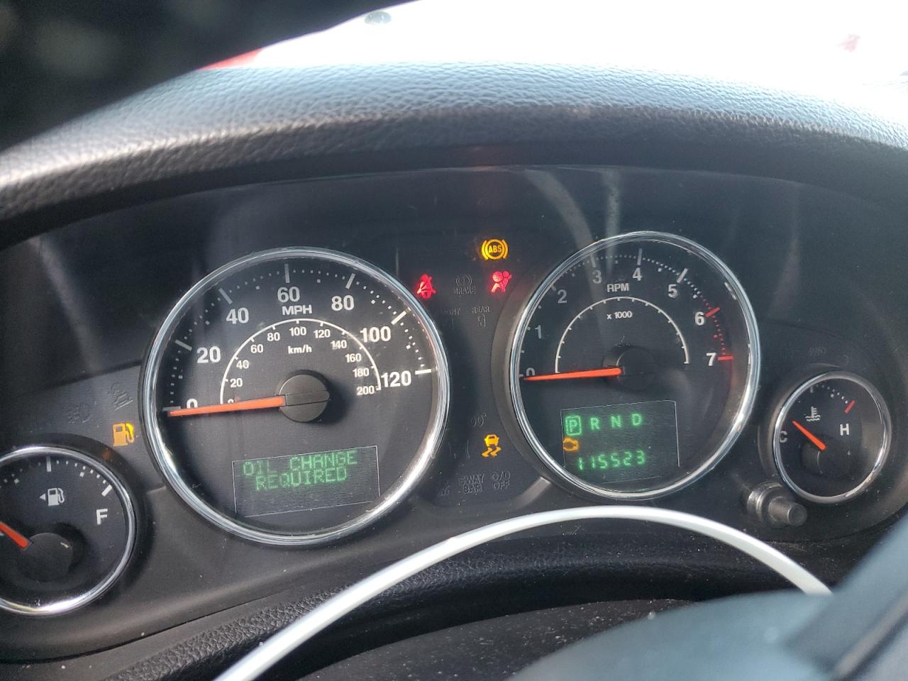 2013 Jeep Wrangler - Image 9