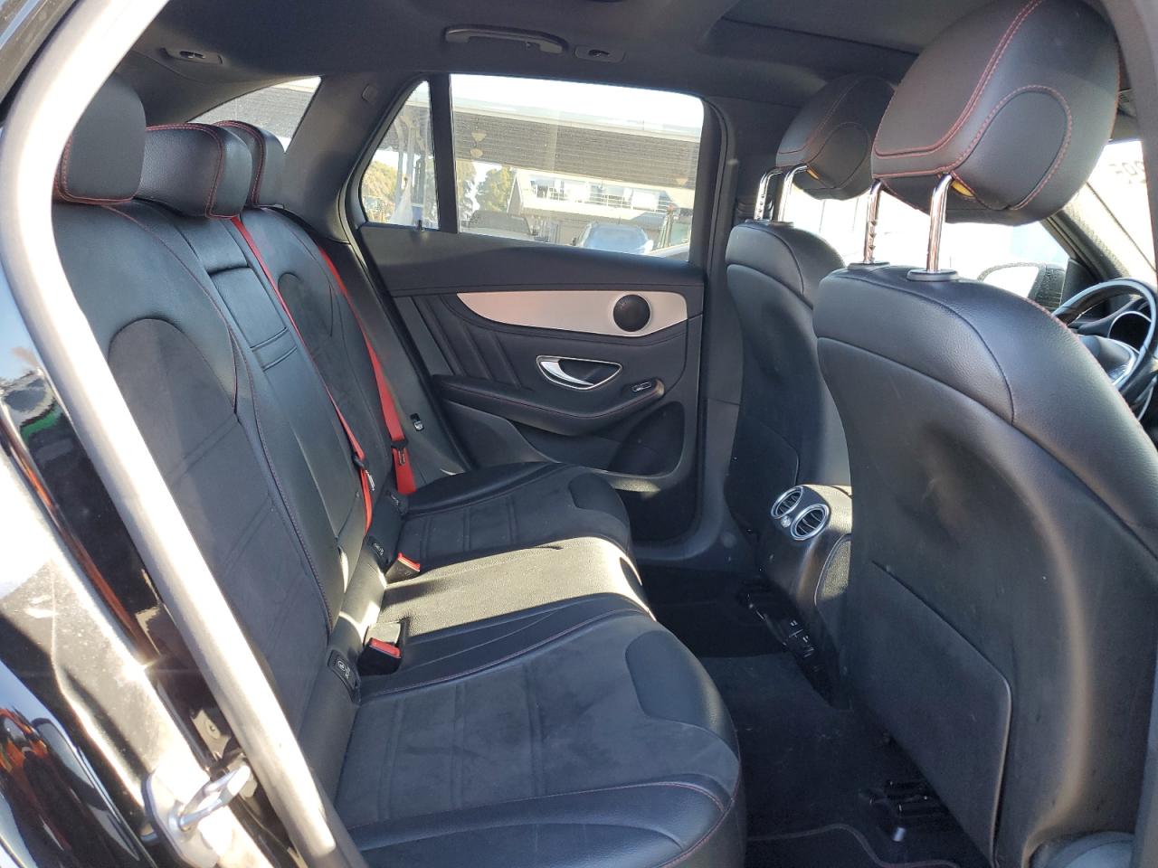 2018 Mercedes-Benz GLC - Image 10