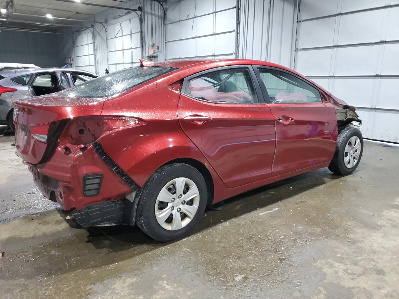 2016 Hyundai Elantra - Image 3
