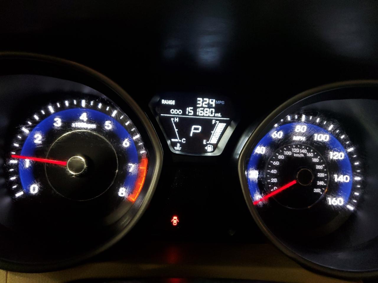 2013 Hyundai Elantra - Image 9