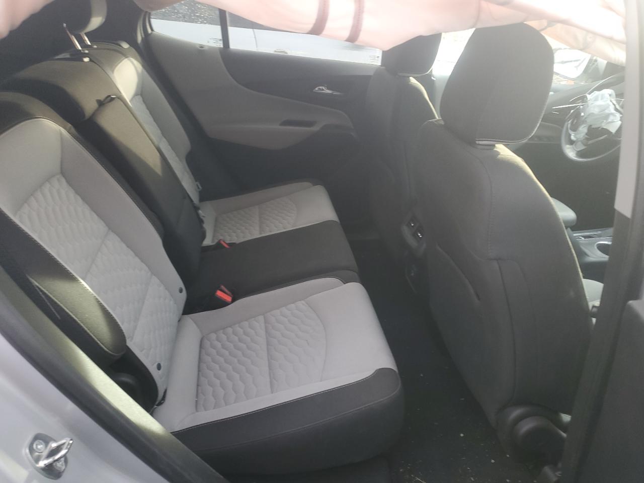 2019 Chevrolet Equinox - Image 11