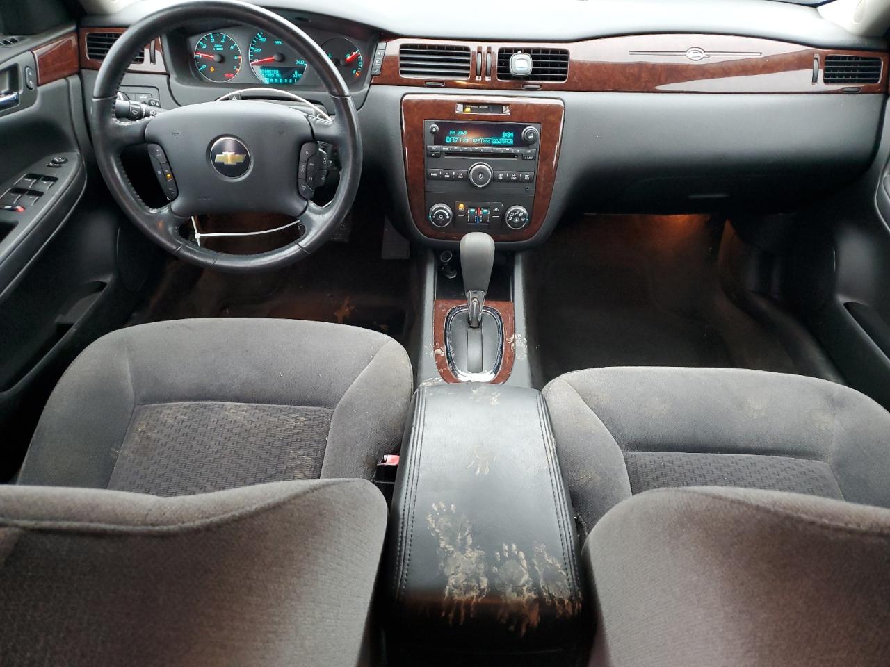 2011 Chevrolet Impala - Image 8