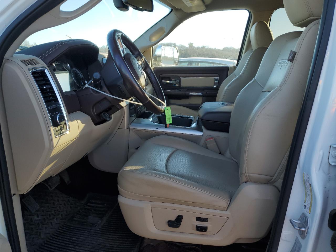 2017 RAM 2500 - Image 7