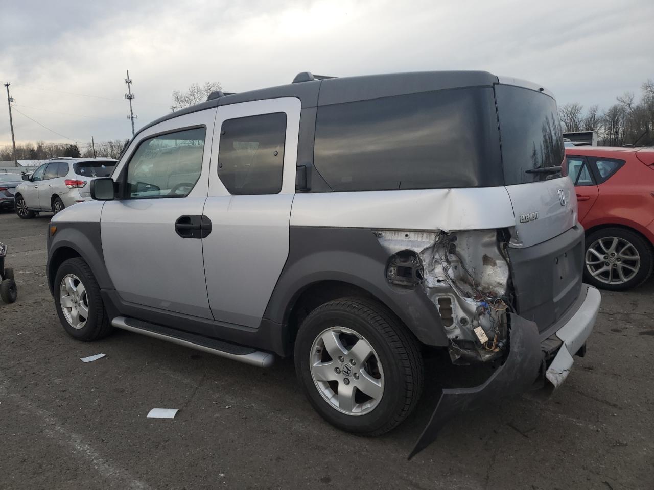 2003 Honda Element - Image 2