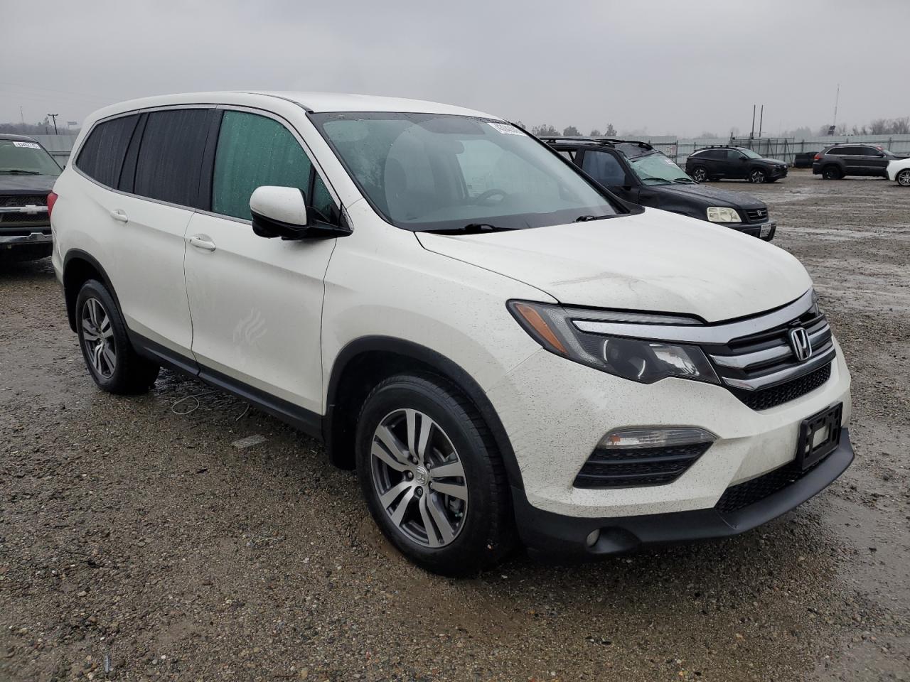 2018 Honda Pilot - Image 4