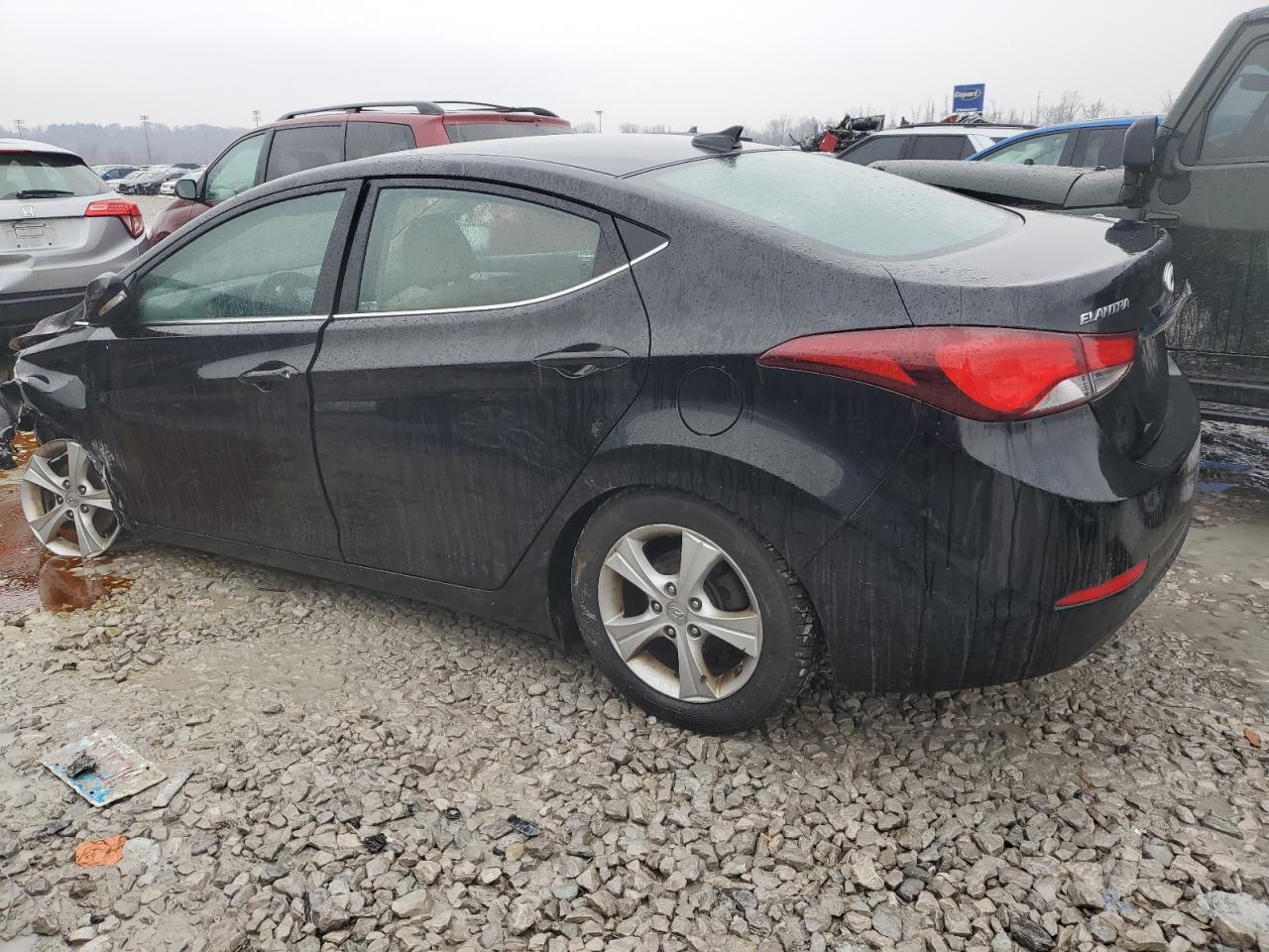 2016 Hyundai Elantra - Image 2