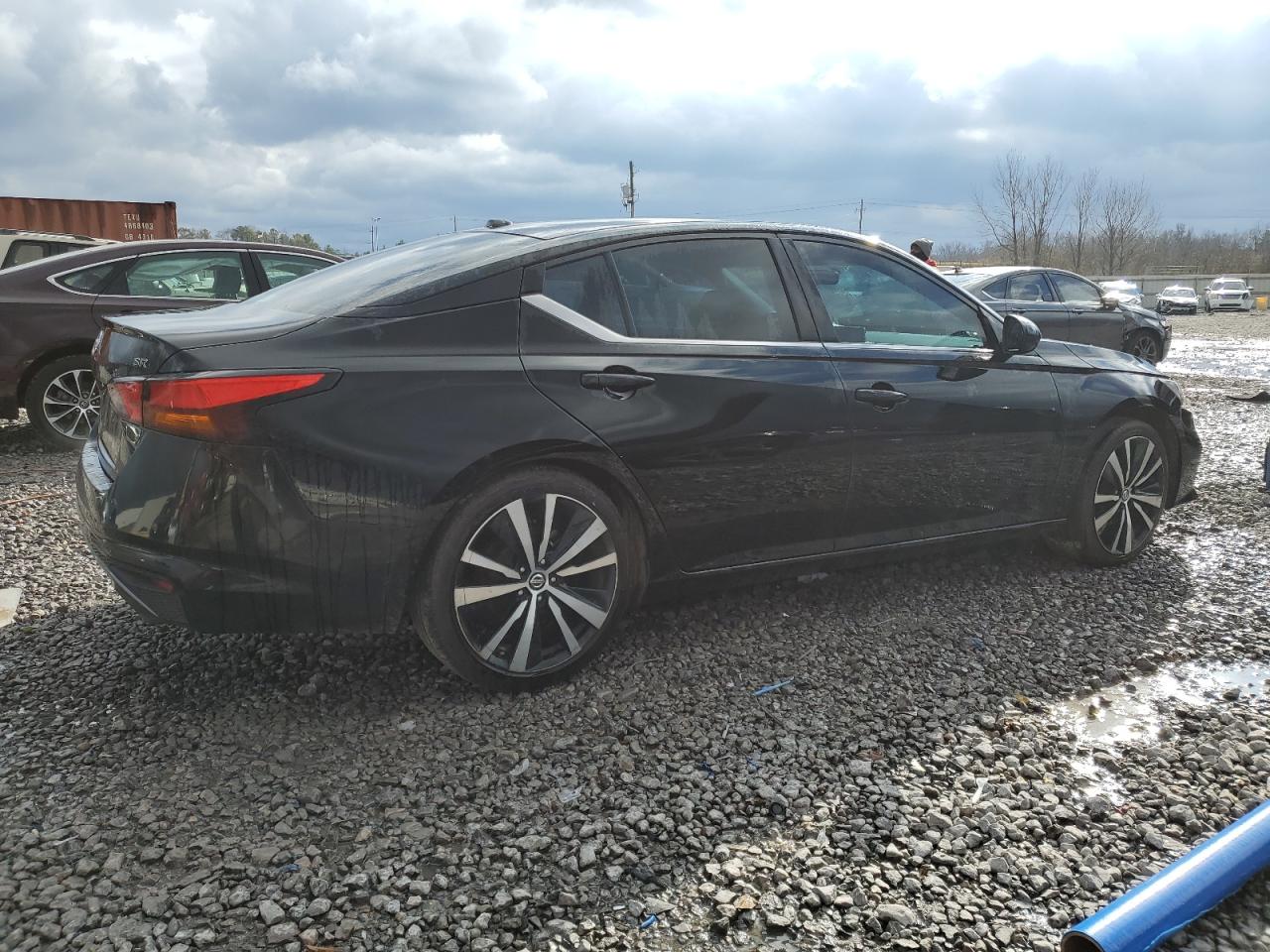 2019 Nissan Altima - Image 3