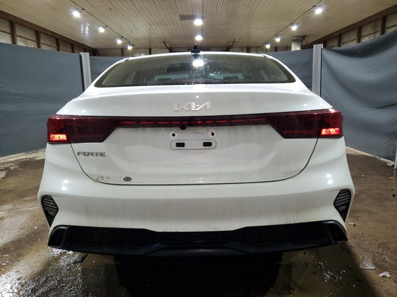 2023 Kia Forte - Image 6