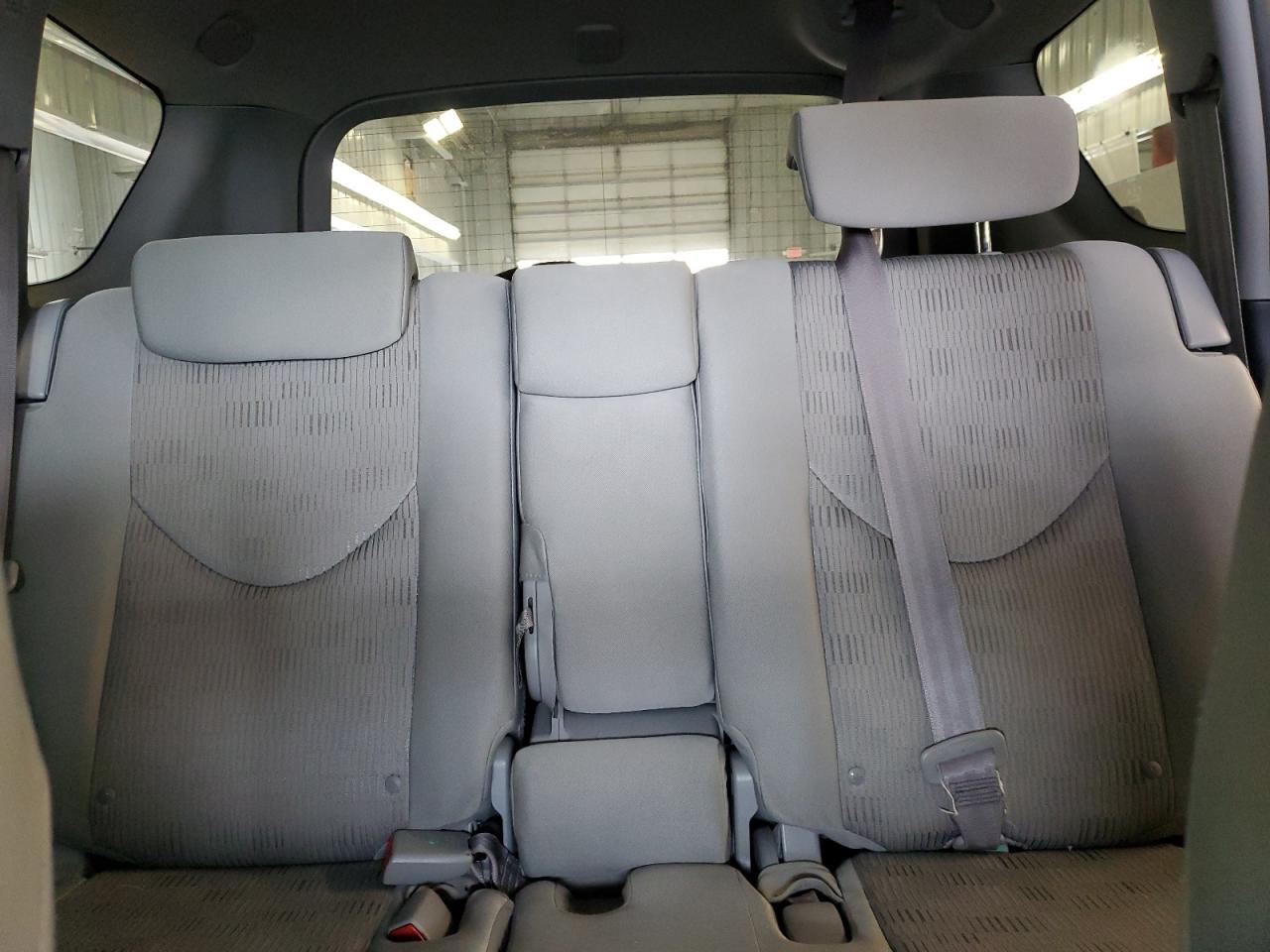 2010 Toyota RAV 4 - Image 10