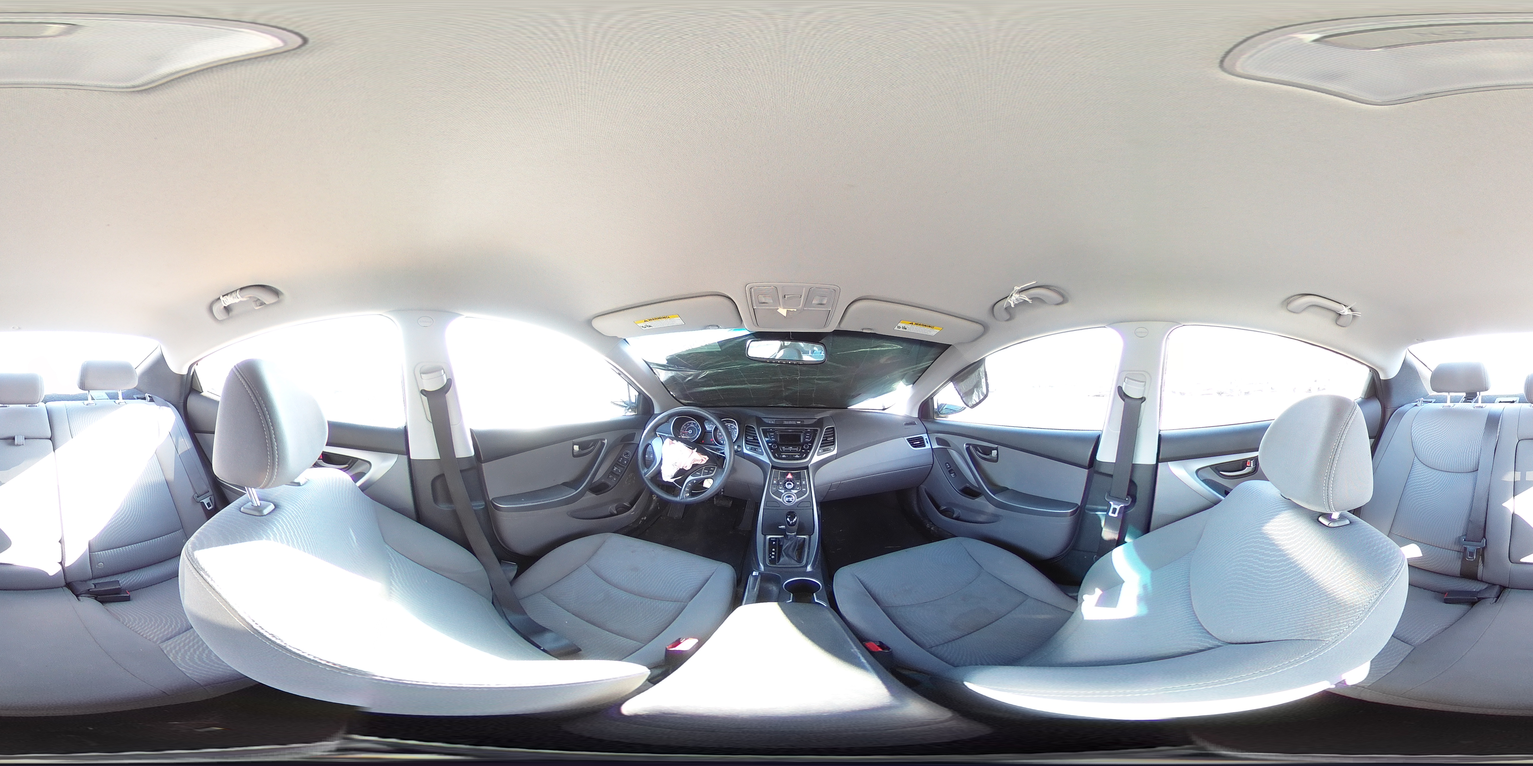 2015 Hyundai Elantra - Image 12