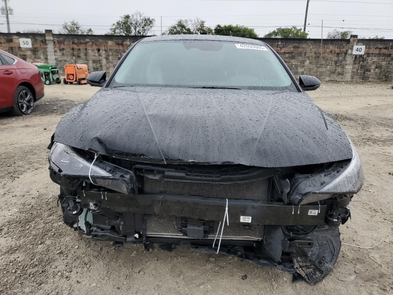 2023 Hyundai Elantra - Image 5