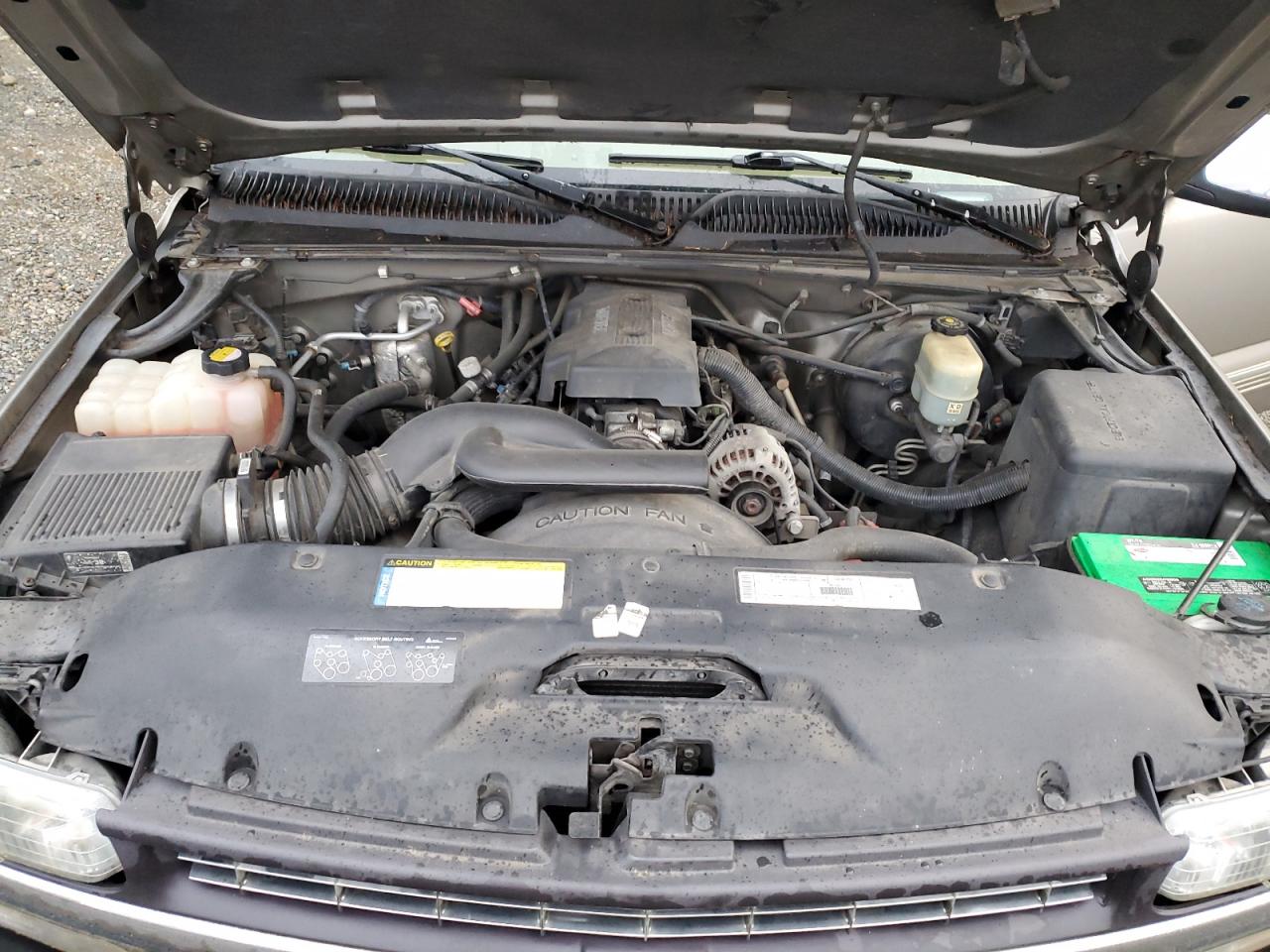 1999 Chevrolet Silverado - Image 11