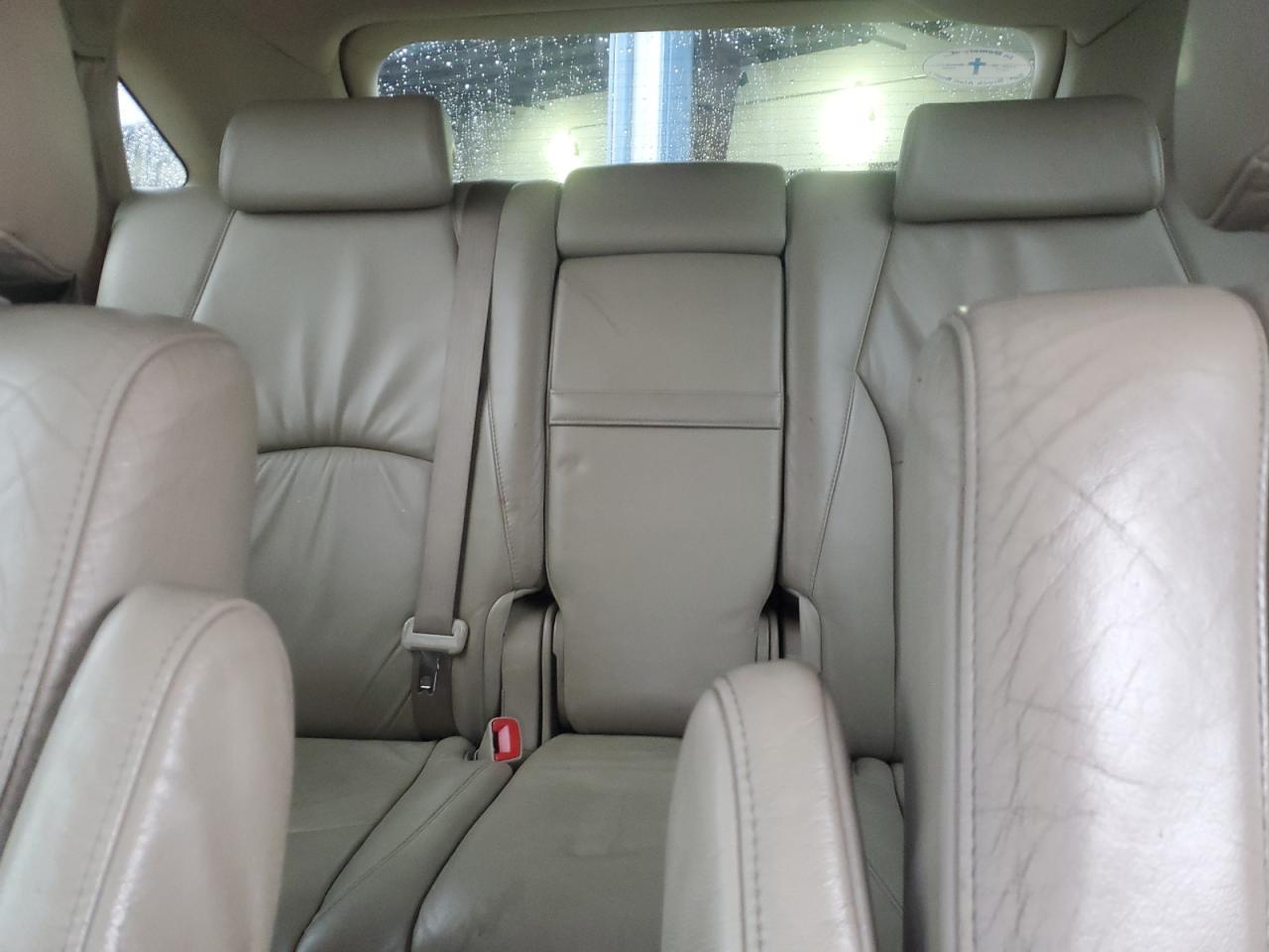 2004 Lexus RX - Image 10