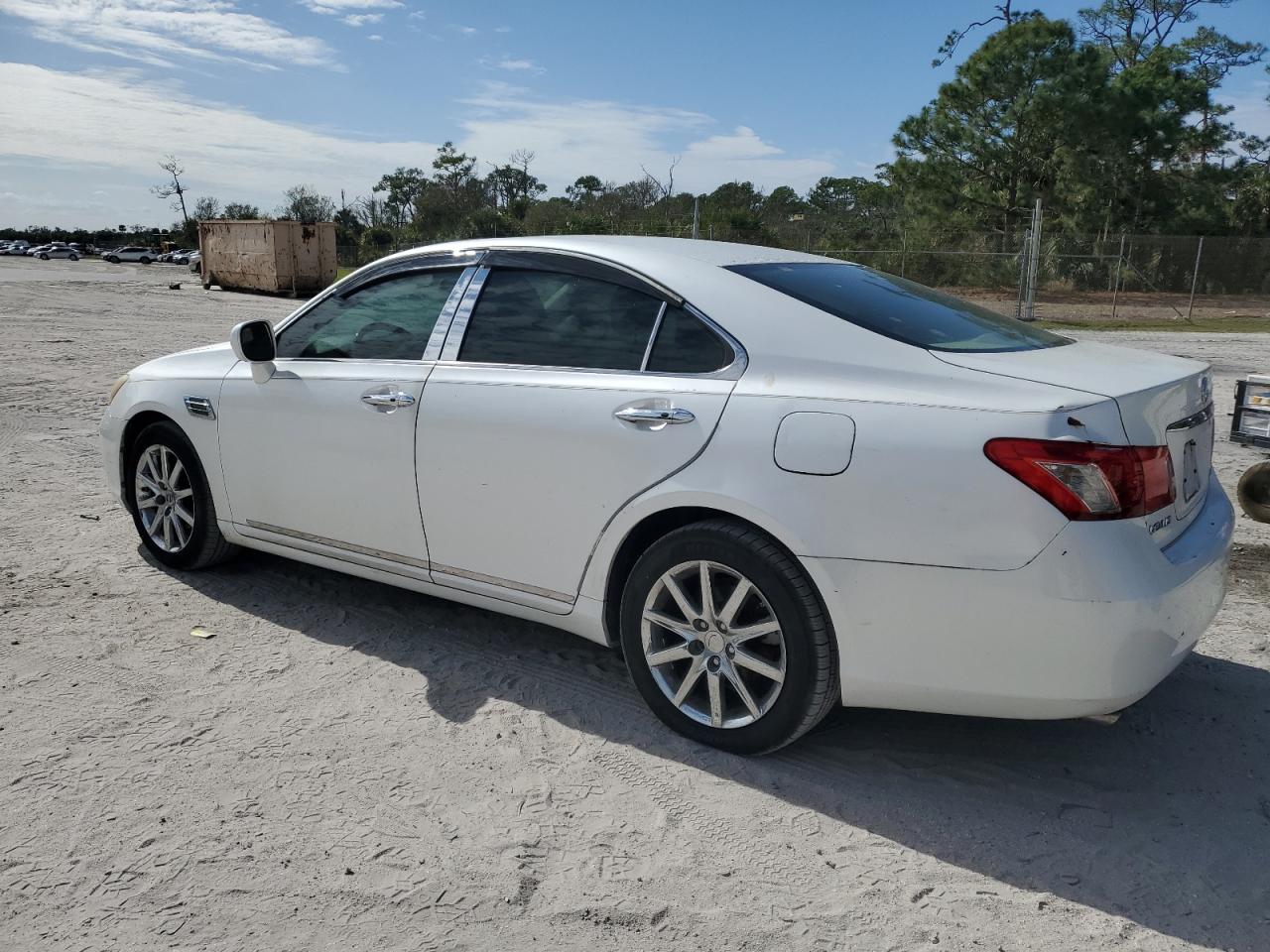 2007 Lexus ES - Image 2