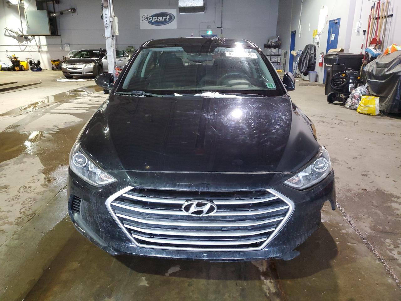 2017 Hyundai Elantra - Image 5