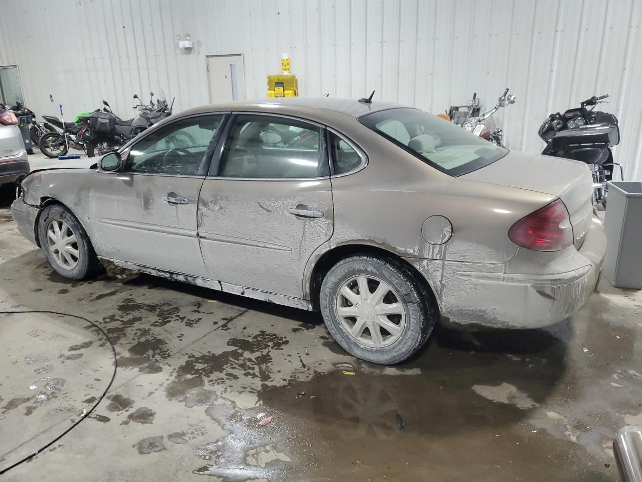 2006 Buick LaCrosse - Image 2