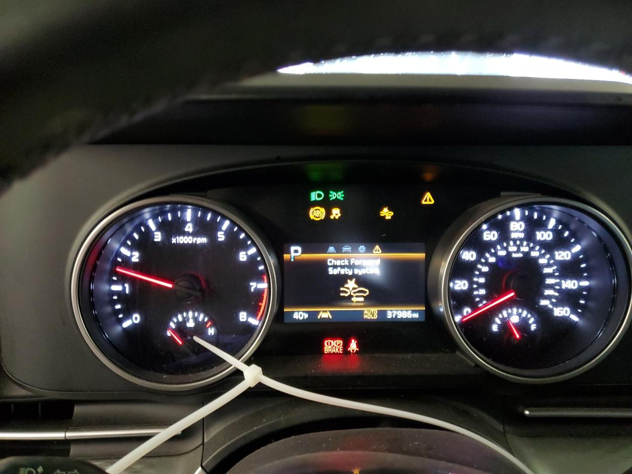 2023 Kia Carnival - Image 9