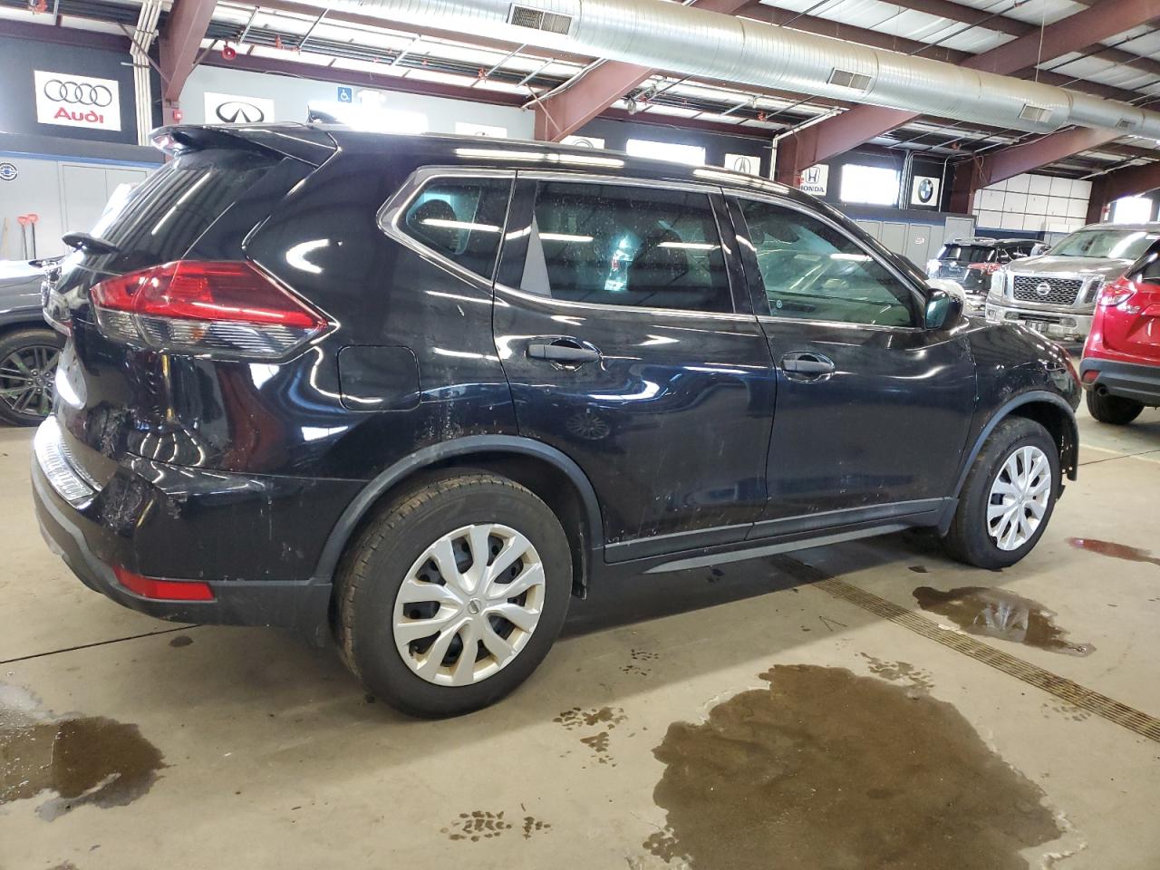 2019 Nissan Rogue - Image 3