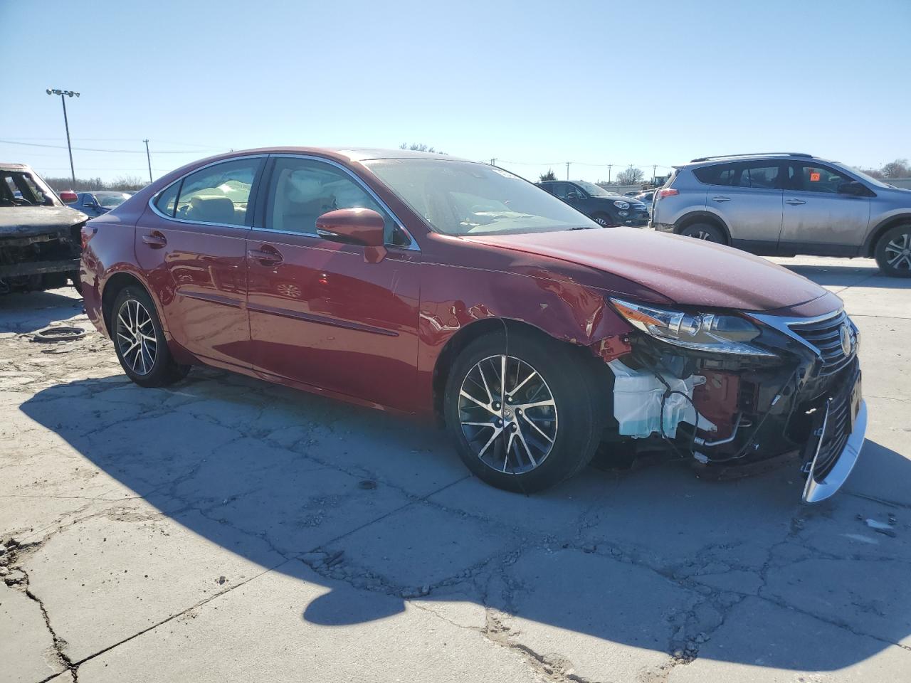 2017 Lexus ES - Image 4