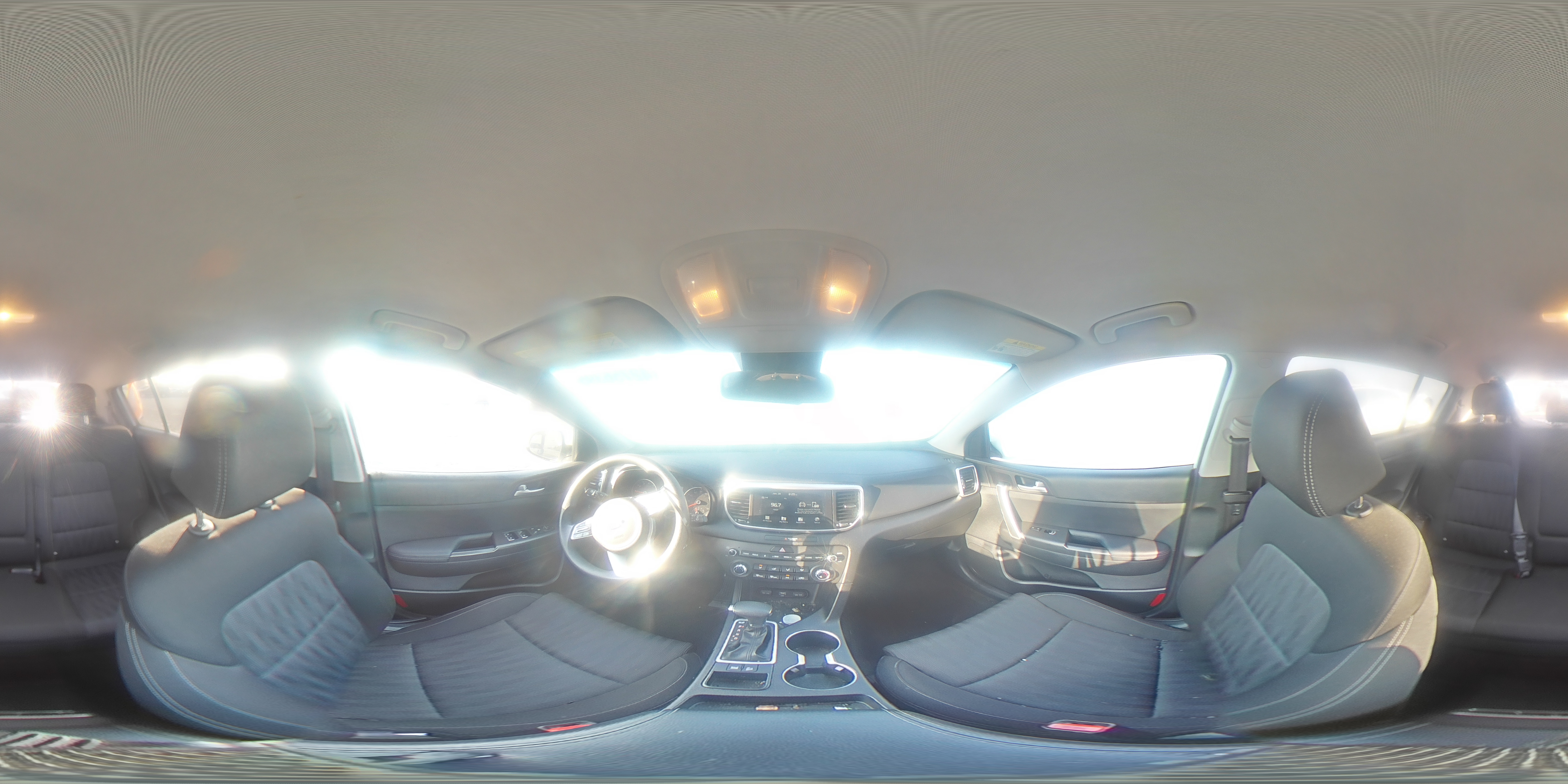2020 Kia Sportage - Image 13