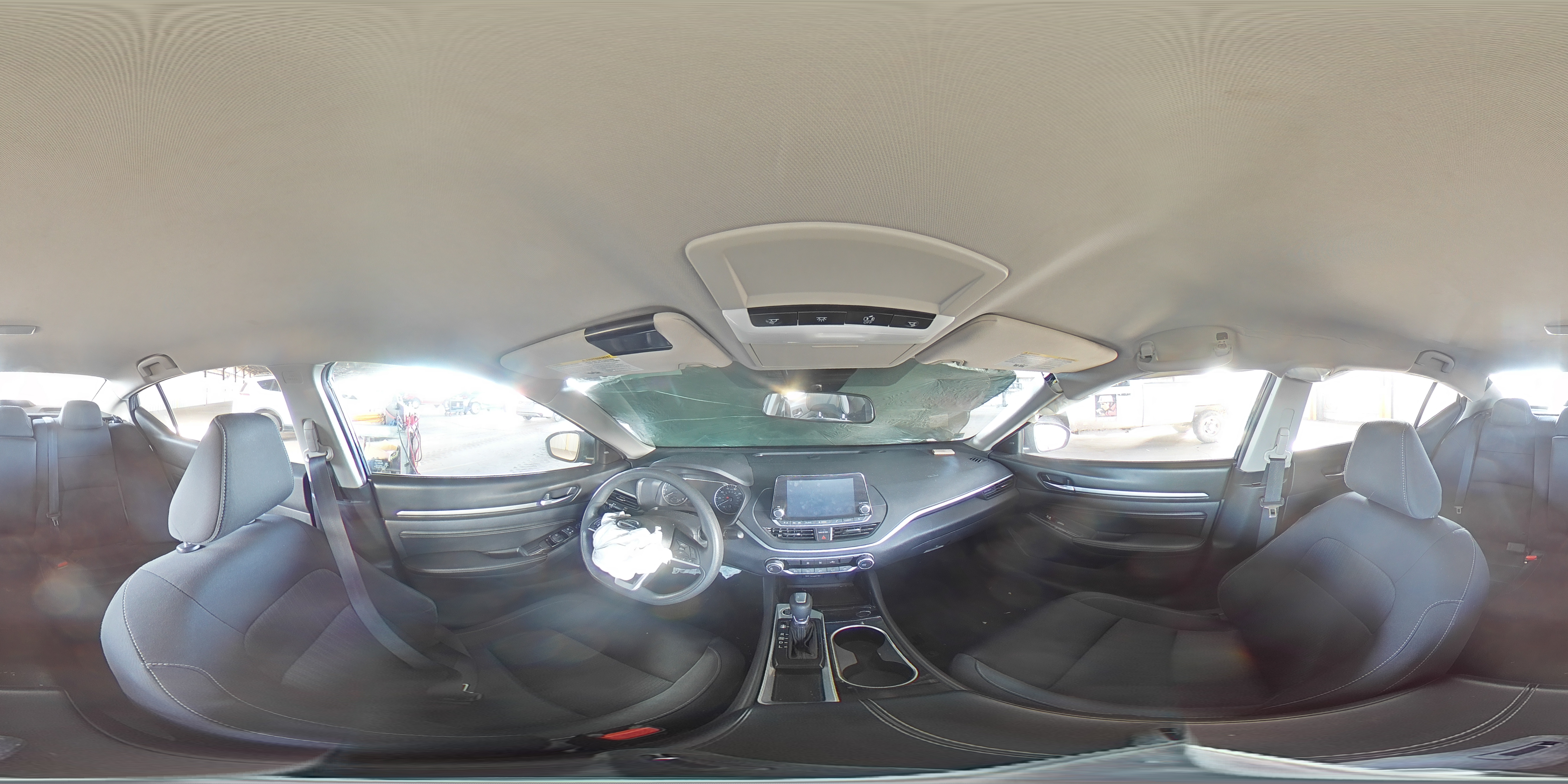 2021 Nissan Altima - Image 12