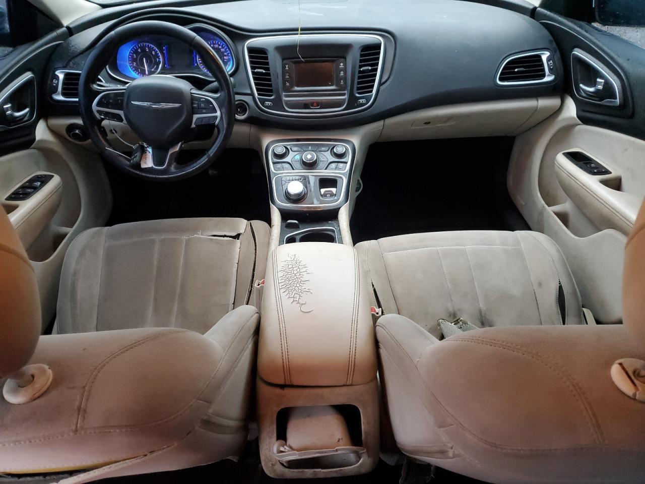 2015 Chrysler 200 - Image 8
