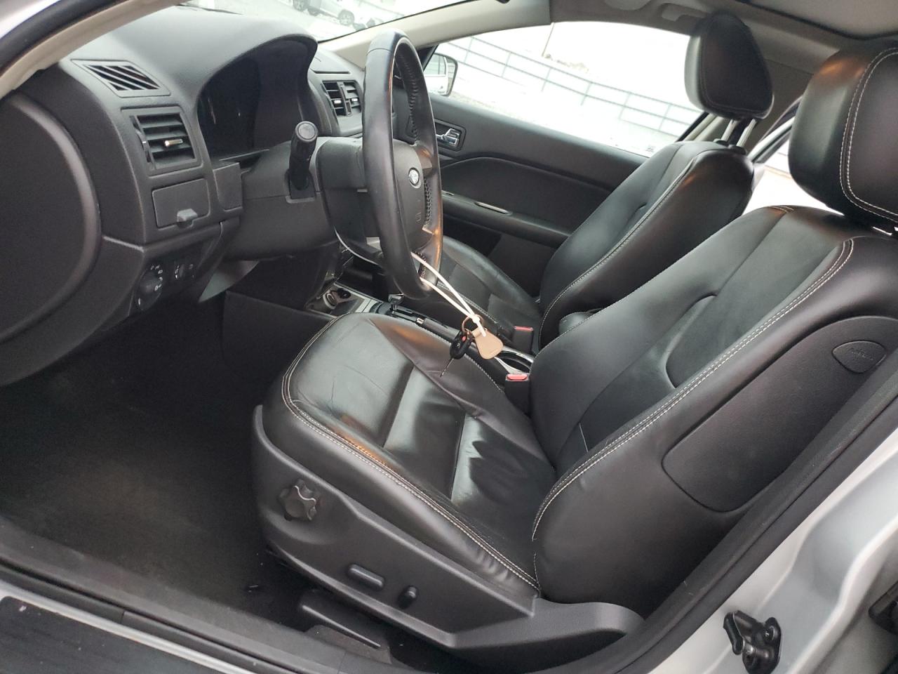 2010 Ford Fusion - Image 7