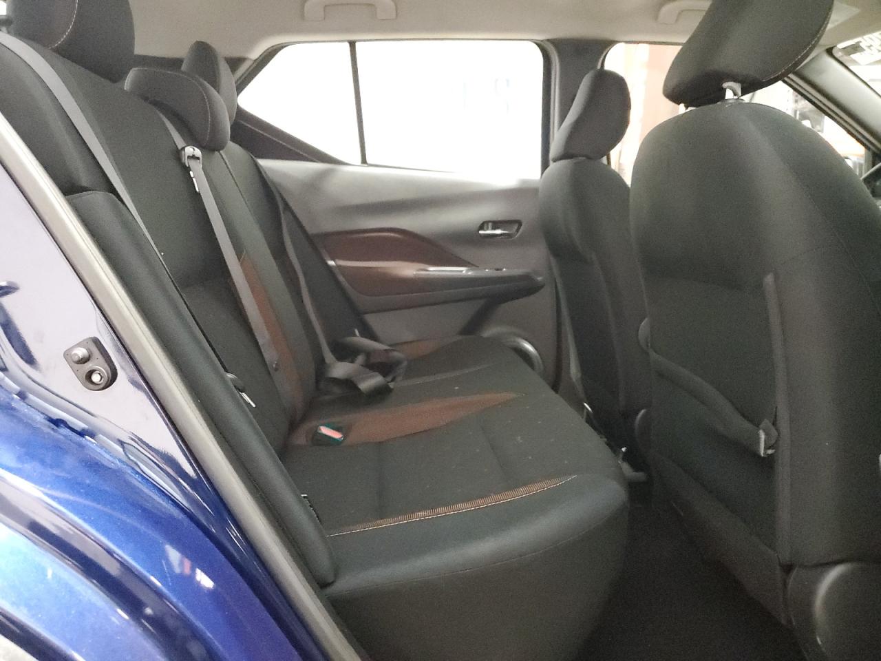2020 Nissan Kicks - Image 10