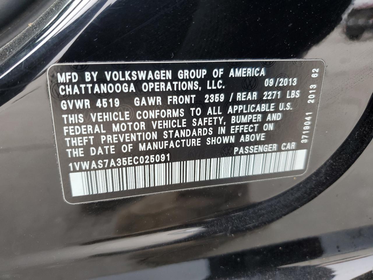 2014 Volkswagen Passat - Image 12