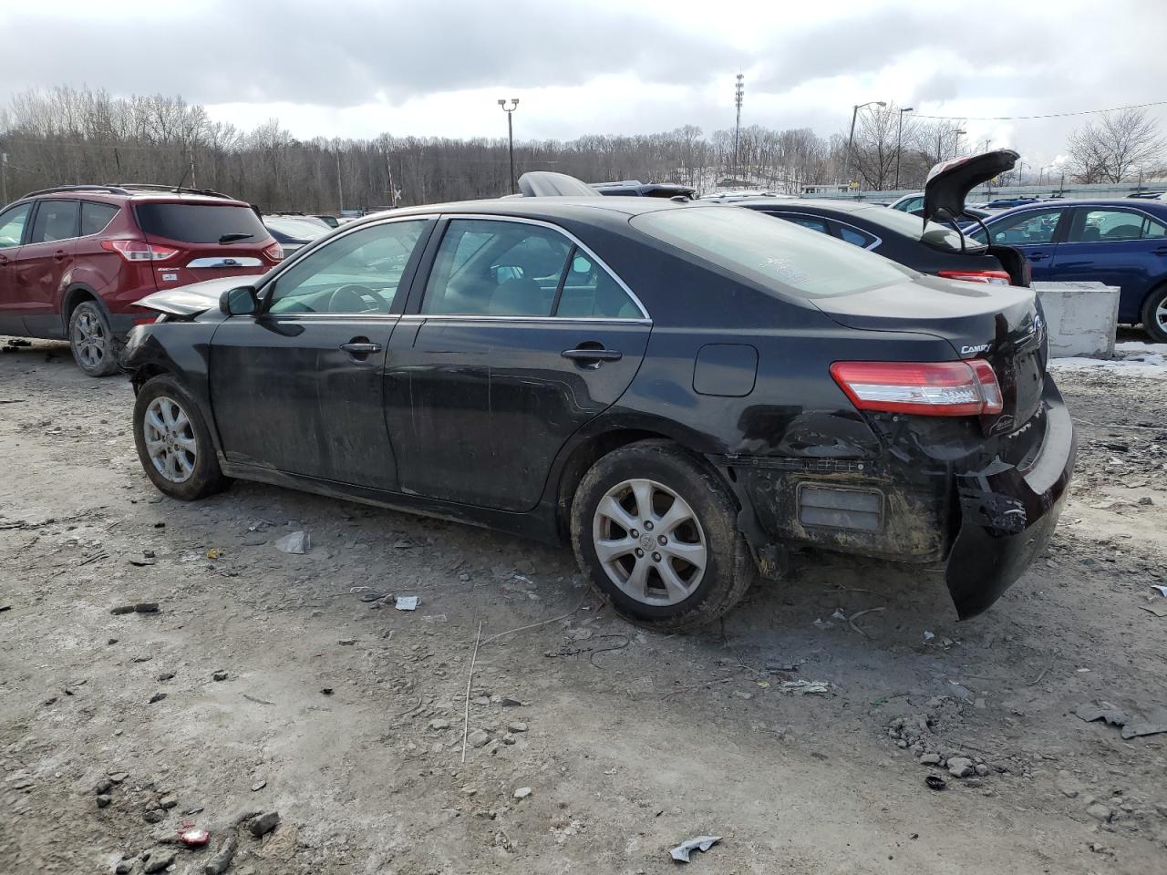 2011 Toyota Camry - Image 2