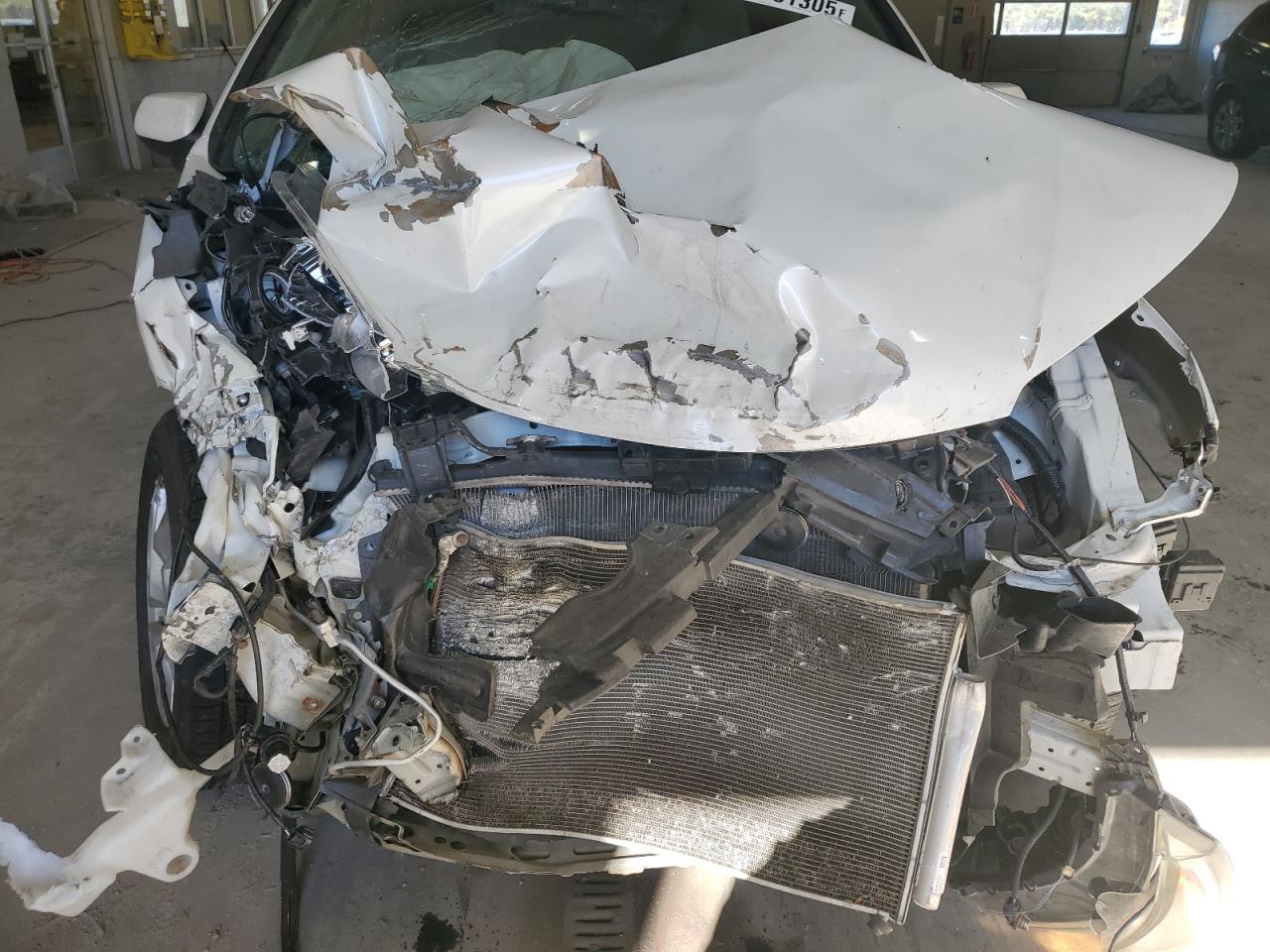 2016 Honda CR-V - Image 12