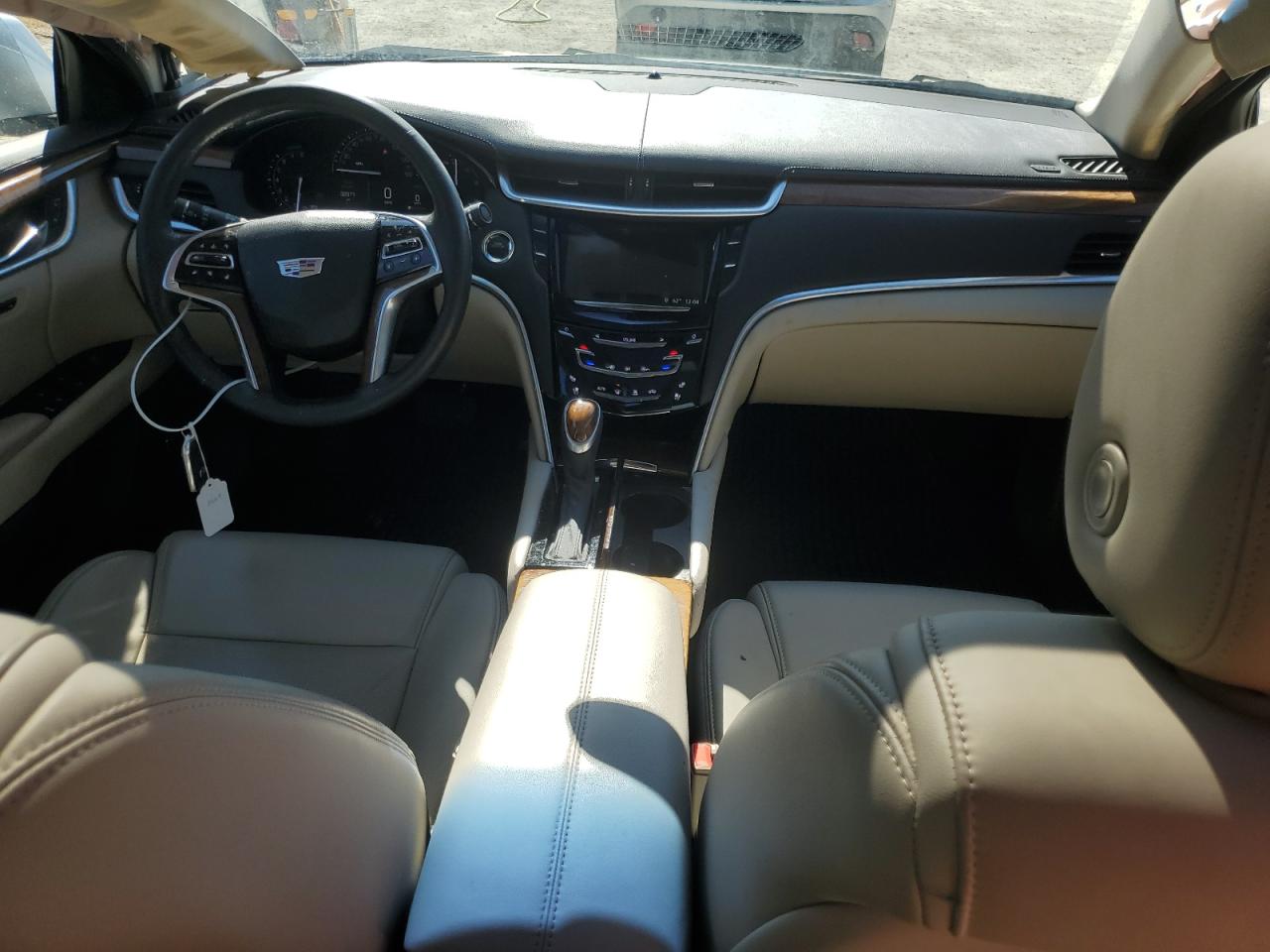 2018 Cadillac XTS - Image 8