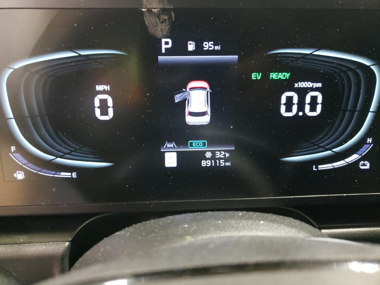 2023 Kia Niro - Image 9