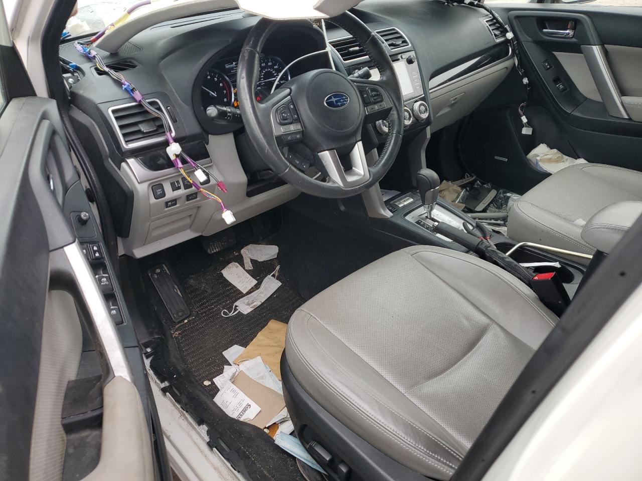 2017 Subaru Forester - Image 8