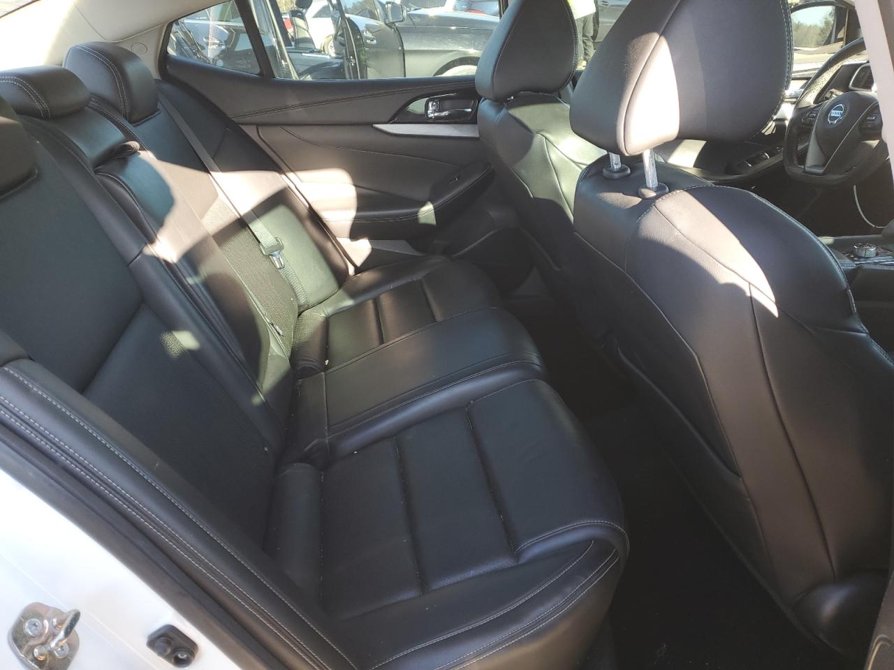 2016 Nissan Maxima - Image 10