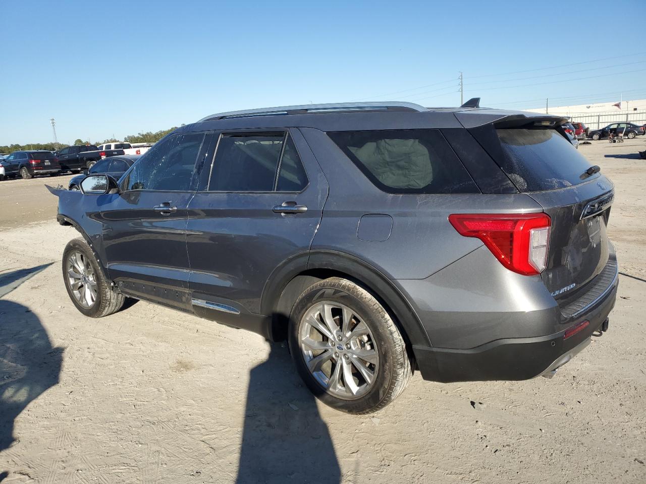 2022 Ford Explorer - Image 2