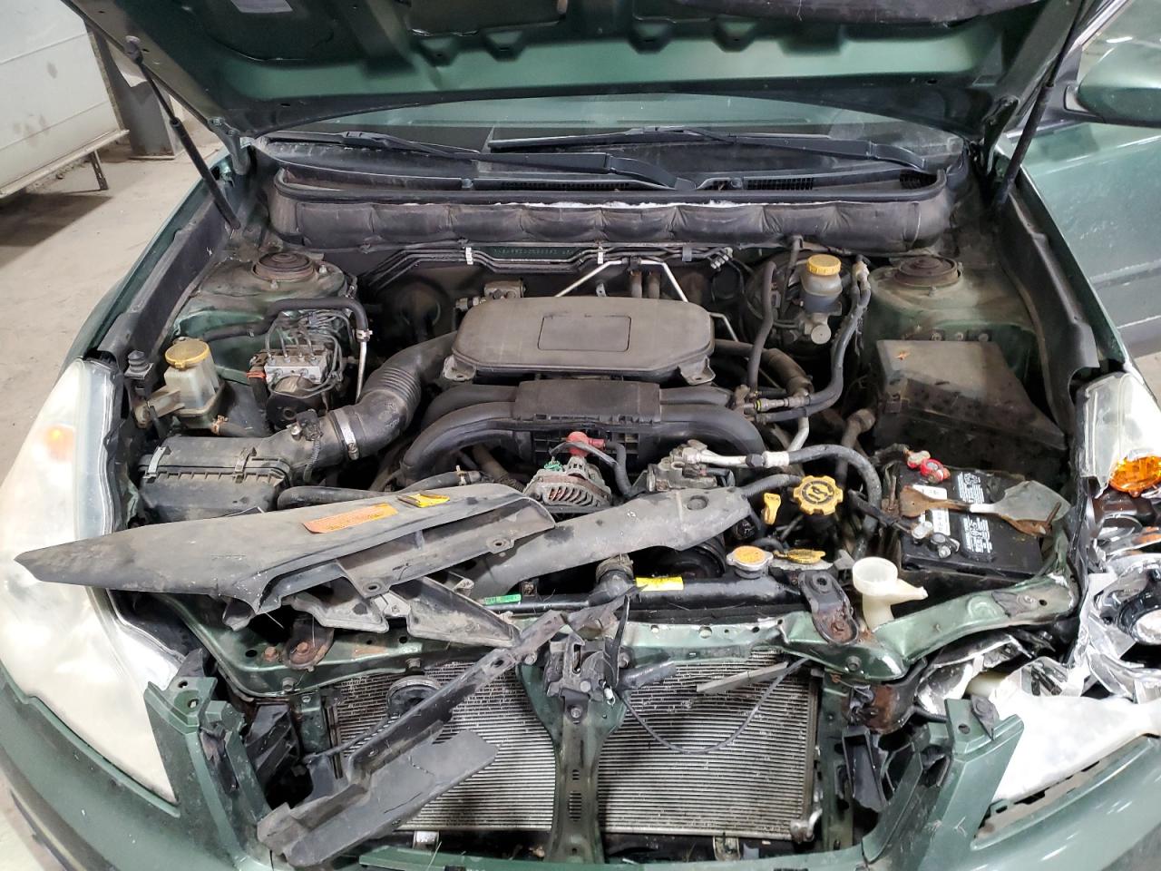 2011 Subaru Outback - Image 13