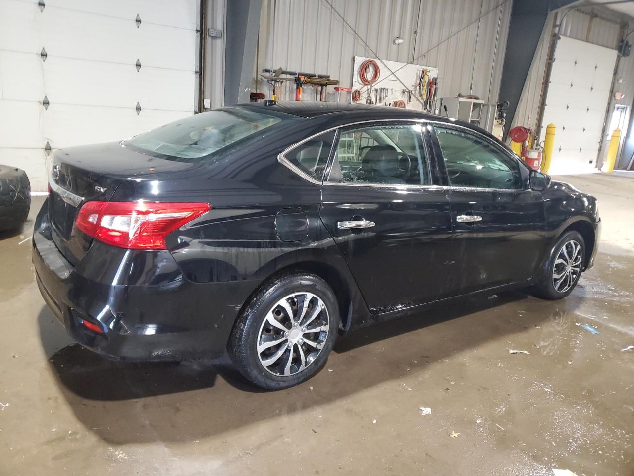 2017 Nissan Sentra - Image 3