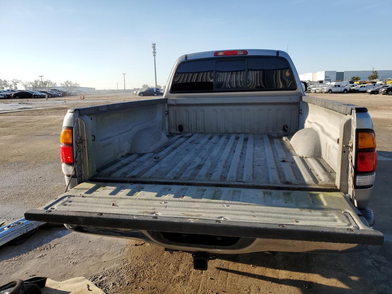 2004 Toyota Tundra - Image 6
