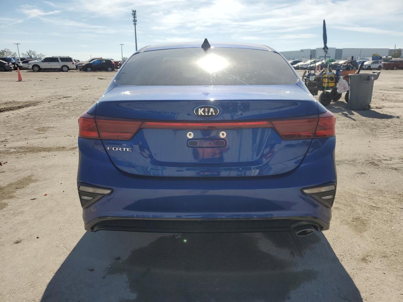 2019 Kia Forte - Image 6