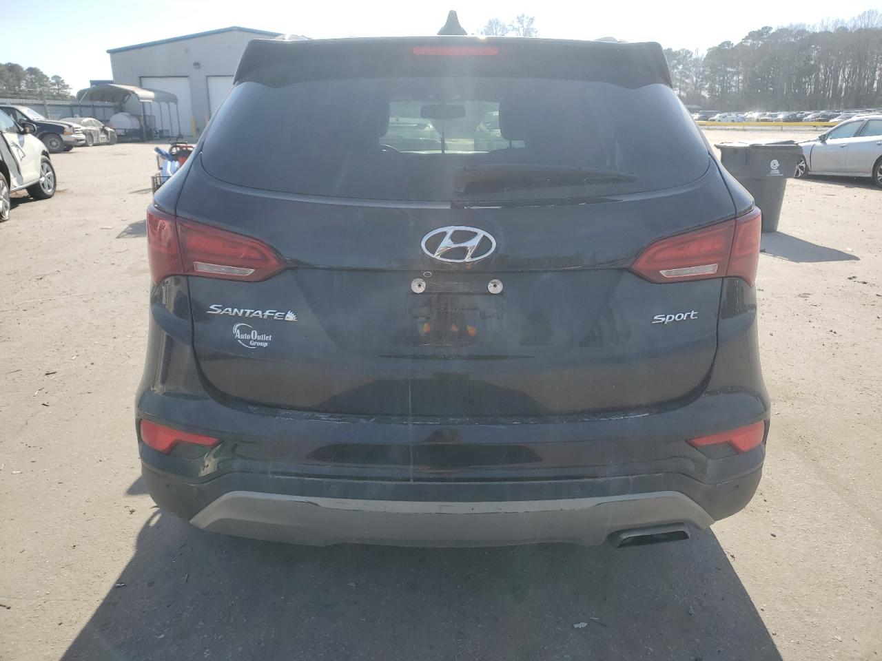 2018 Hyundai Santa Fe - Image 6
