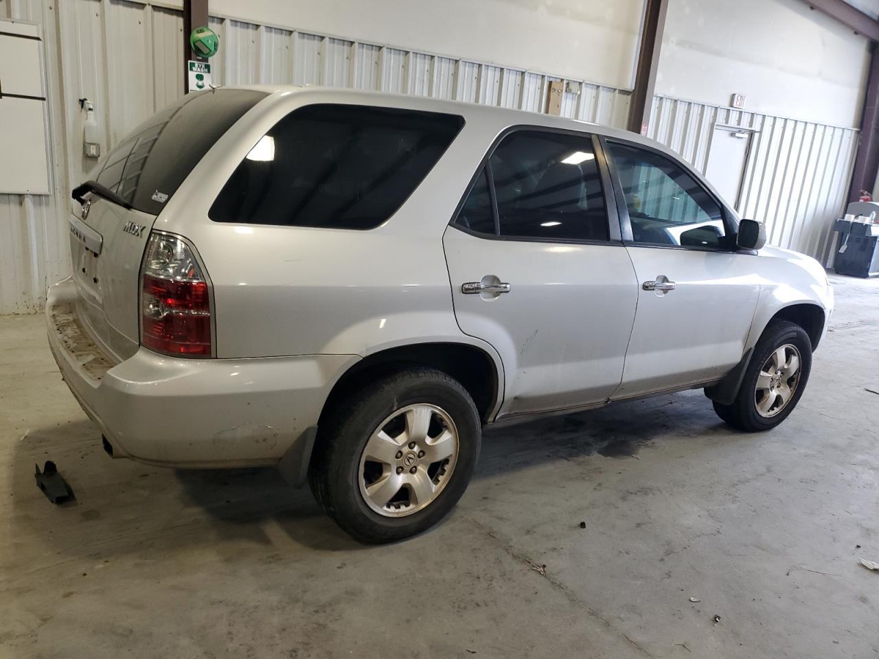 2005 Acura MDX - Image 3