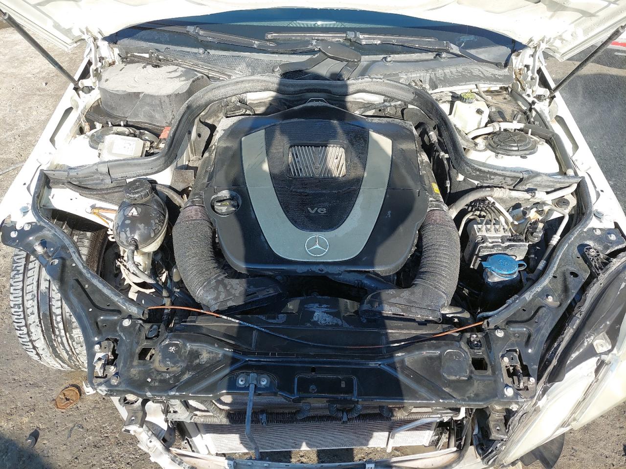 WDDHF5GB1AA051420 - 2010 MERCEDES E 350 - #41345975